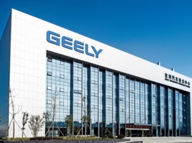 Geely、メタノールハイブリッド乗用車を発売予定 – 電気自動車の課題を乗り越え、内燃機関が再び主流に？