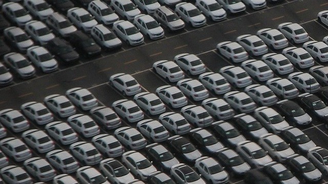 2026年施行、「ゼロキロ中古車」輸出規制強化 180日以内登録車は確認書提出必須