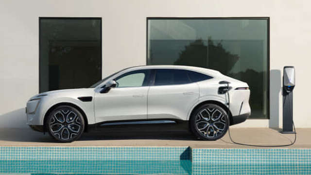 累計損失100億元のAVATR、背水の陣で香港IPOへ