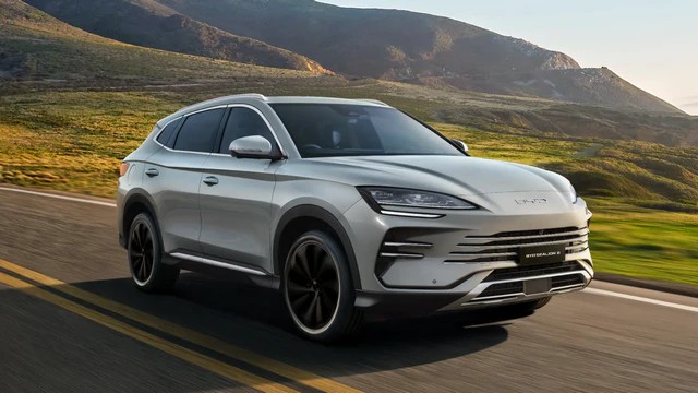 BYD、初のPHEV「Sealion 6」を日本投入──400万円切りの戦略価格で本土メーカーに挑む